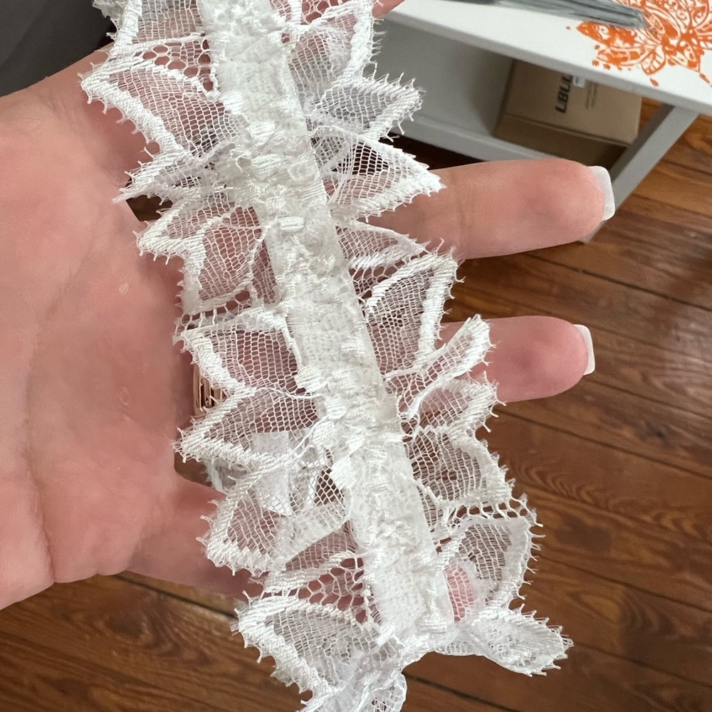 Garter belt unused